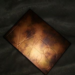 NARS HIGHLIGHT/CONTOUR PALETTE